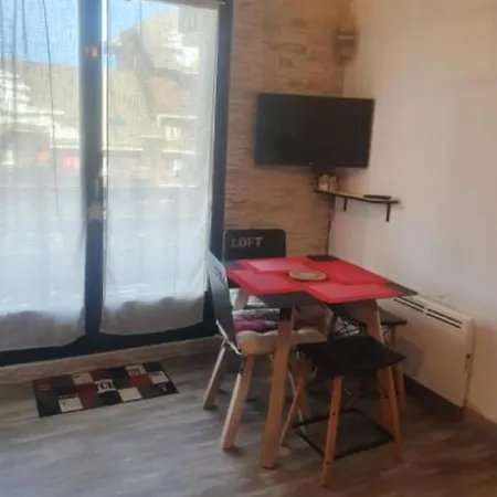 Appartement Centre Station Risoul 1850 Pied Des Pistes Le Villaret 2 Exterior photo